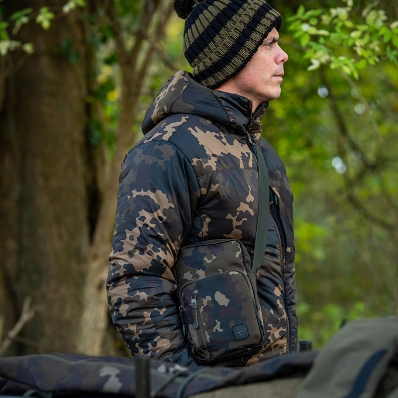 Korda Dark Kamo Essentials Pouch